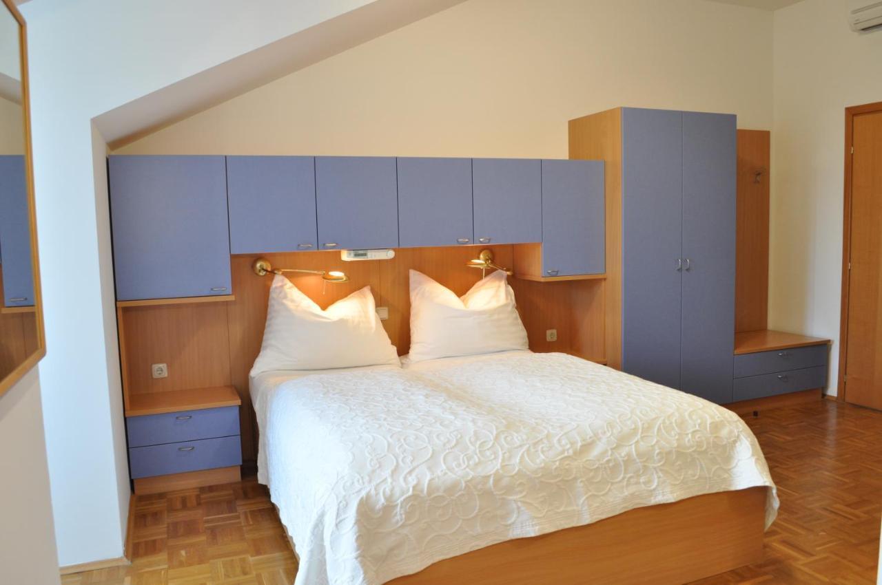 Seehotel Herlinde Podersdorf am See Buitenkant foto